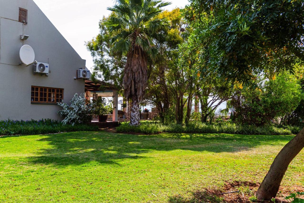 Mooiplaas Guesthouse Oudtshoorn Eksteriør billede